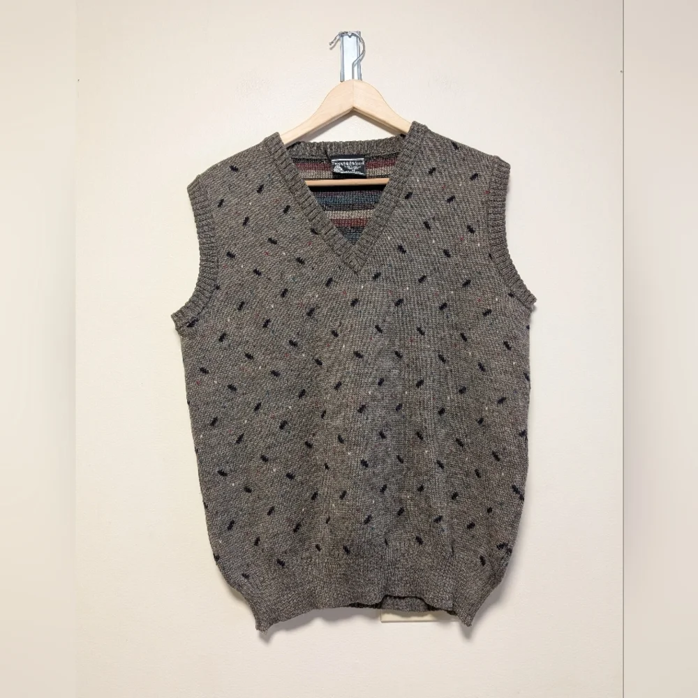 Vintage Preswick & Moore Wool Sweater Vest Mens Medium Gray V Neck Preppy